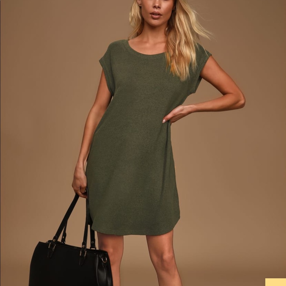 Lulus olive green knit shift dress